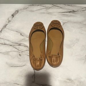 Tory Burch barely been worn brown ballet flats
